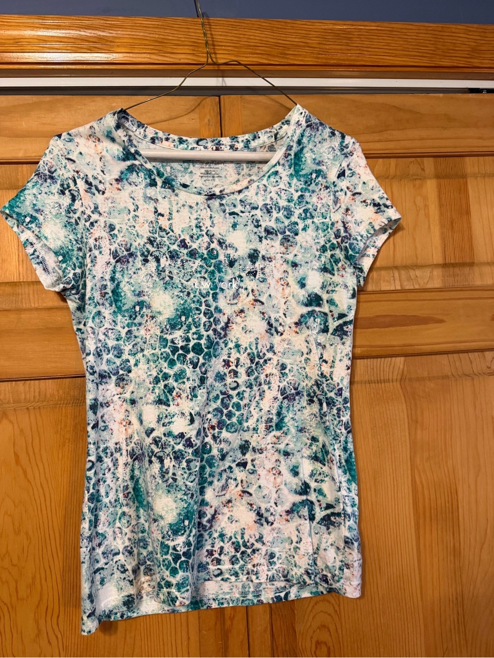 Calvin Klein Blue-Teal Marble Short Sleeve Tee